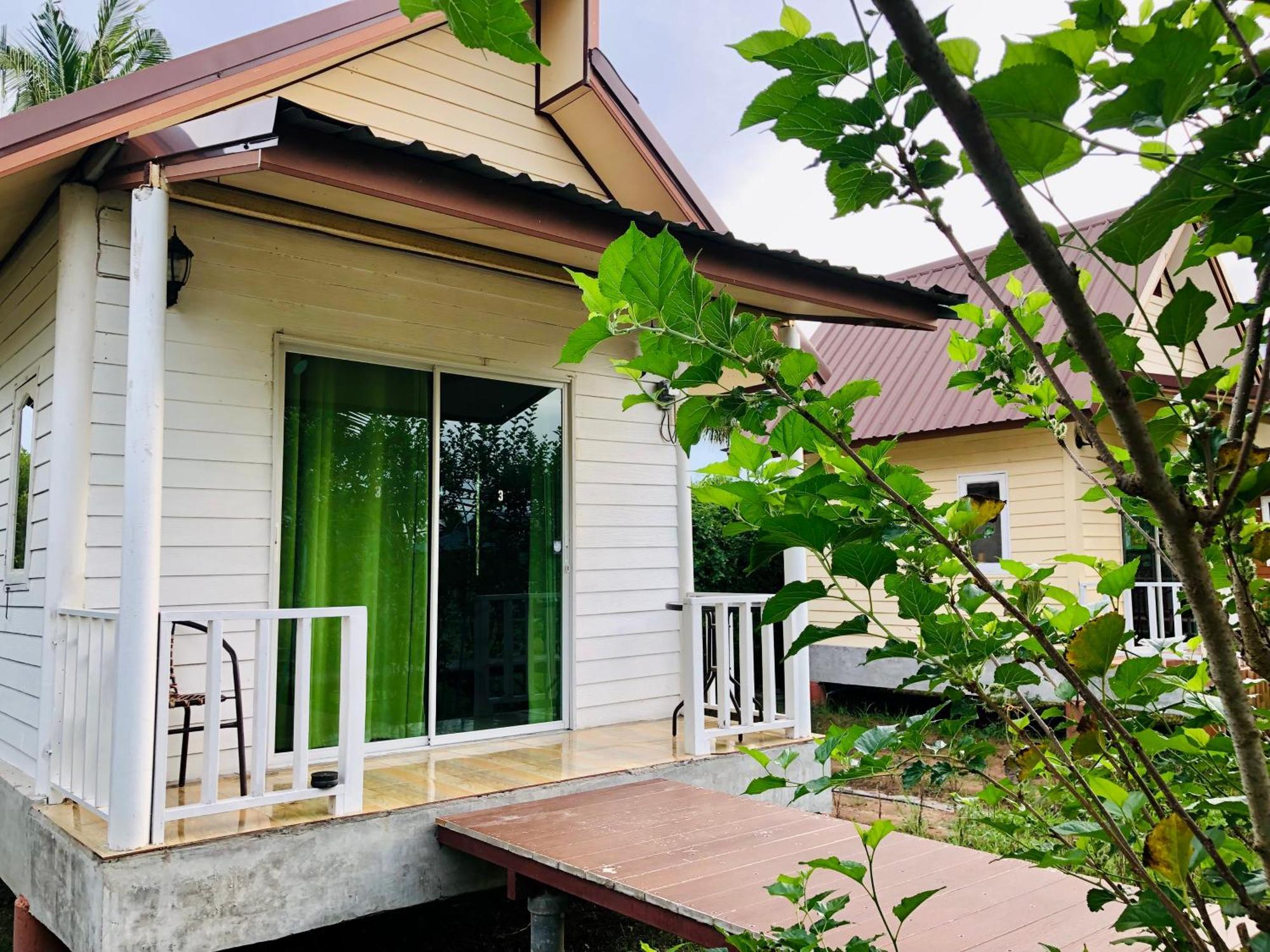Baan Thung Home Stay Prasat Exterior foto