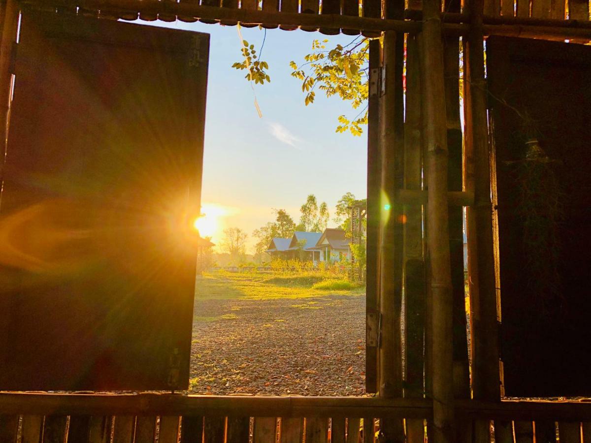 Baan Thung Home Stay Prasat Exterior foto